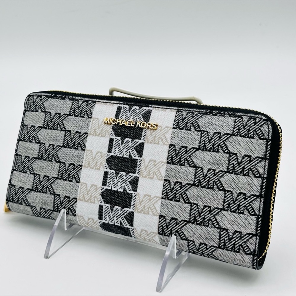 Michael Kors Large Continental Wallet Wristlet Black/White - Picture 7 of 10